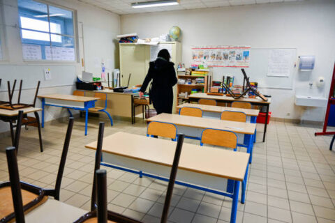 Blended Learning Explained: Why an LMS Is Essential for Schools